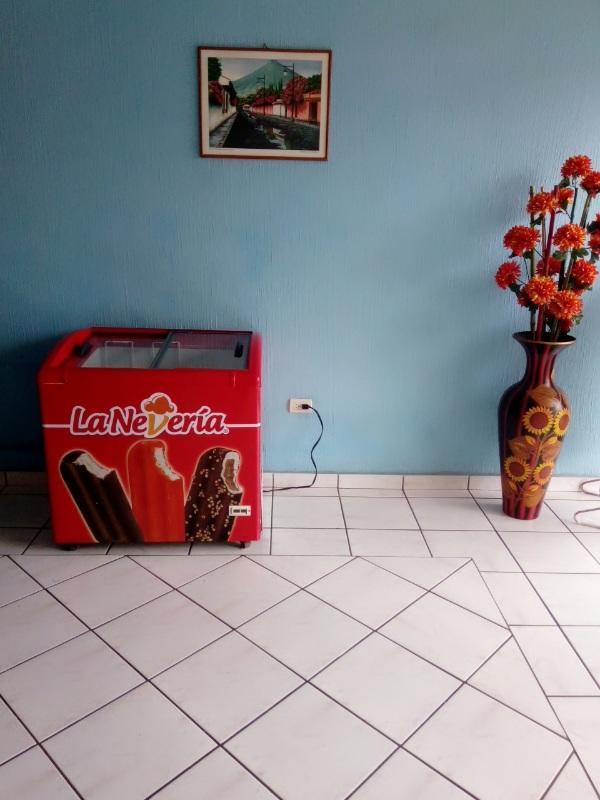 Hotel Happy House ซานซัลวาดอร์ ภายนอก รูปภาพ